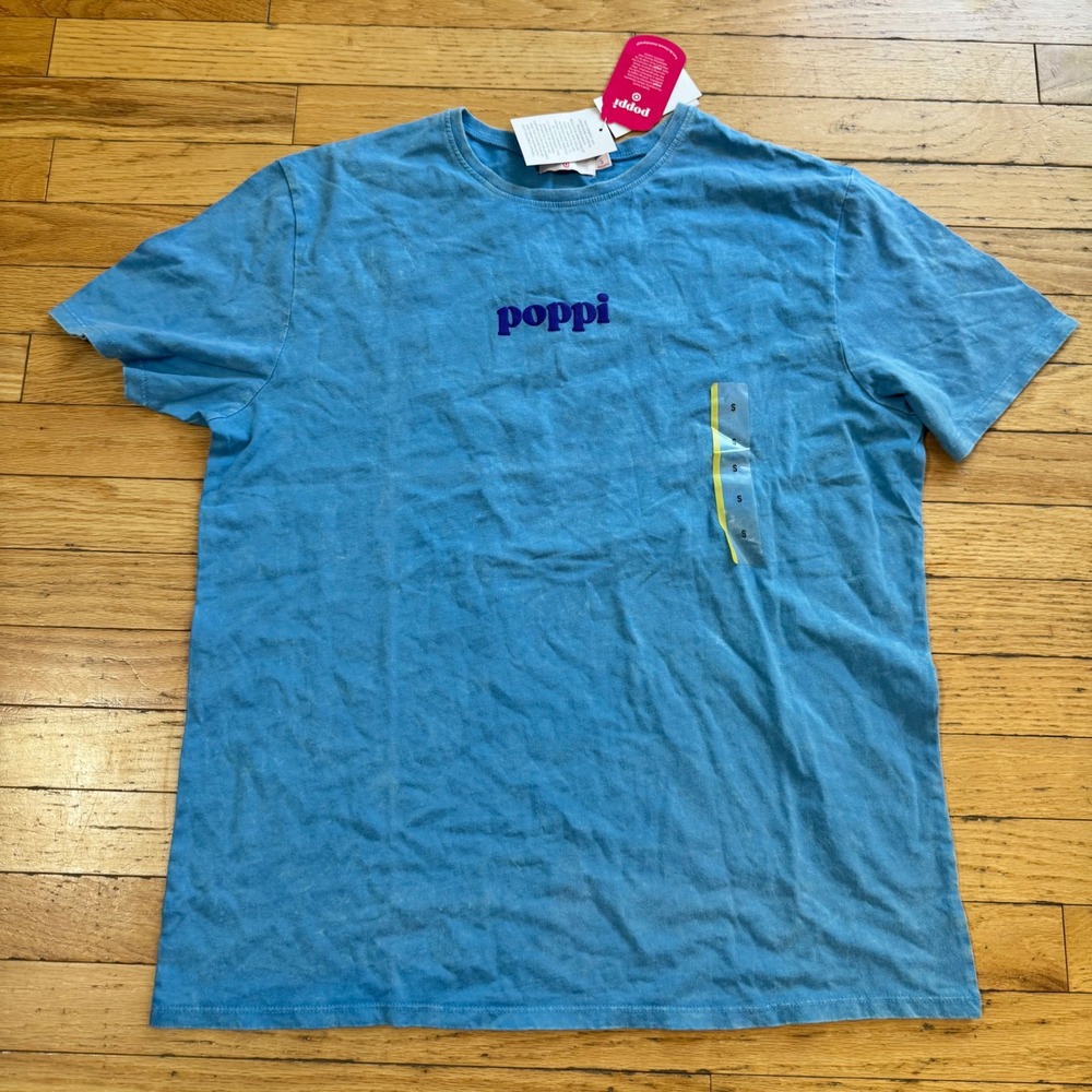 Poppi Soda Taste The Future Blue Mineral Wash Graphic T-Shirt Small NWT
